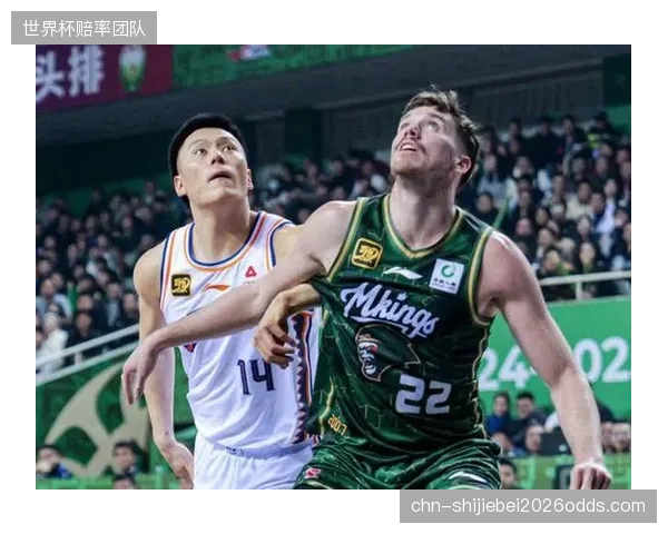 李弘权本赛季迎来爆发，成长为上海队锋线关键球员并入选一阵。